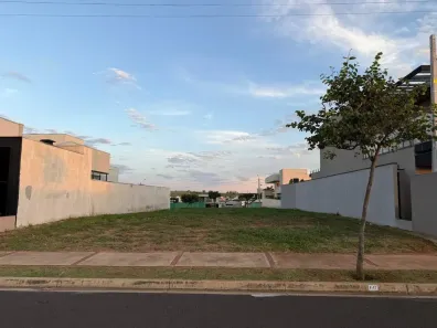 Lote/Terreno à venda, 420m² no Residencial Estoril Premium, Bauru