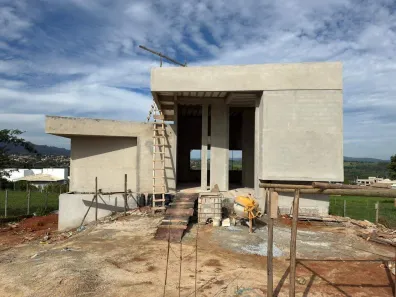 Casa de Condomínio com 4 Quartos à venda, 435m² no Condomínio Gran Royalle Igarapé, Igarapé