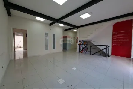 Sala Comercial para alugar, 224m² no Alphaville Conde I, Barueri
