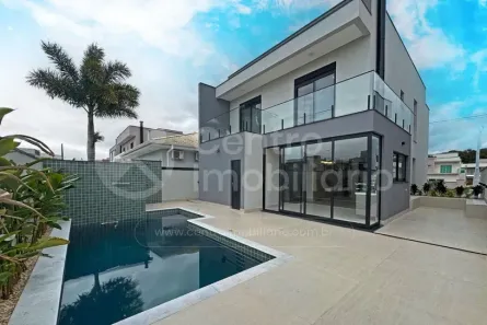 Casa de Condomínio com 4 Quartos à venda, 218m² no , Peruíbe
