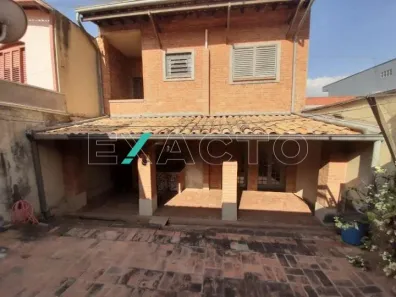 Sobrado com 3 Quartos à venda, 270m² no Vila Nova, Campinas