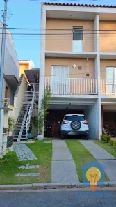 Casa de Condomínio com 3 Quartos à venda, 200m² no Jardim Maria Tereza, Cotia