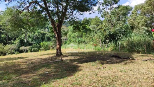 Lote/Terreno à venda, 2551m² no Taipas De Pedras (Mailasqui), São Roque