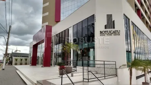 Sala Comercial para alugar, 116m² no Chácara Floresta, Botucatu