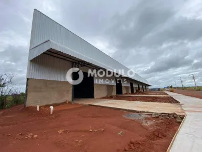Galpão/Depósito/Armazém para alugar, 715m² no , 
