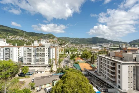 Apartamento com 3 Quartos à venda, 94m² no Monte Verde, Florianópolis