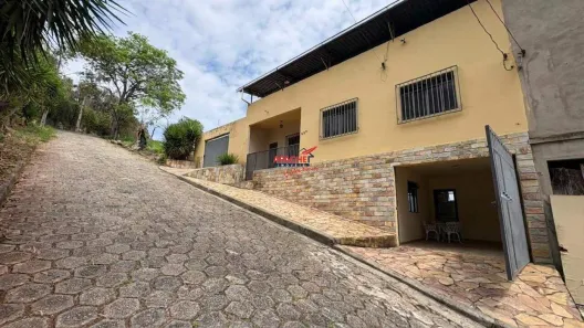 Casa com 3 Quartos para alugar, 120m² no Alto da Boa Vista, Ponte Nova