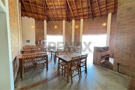 Ponto Comercial para alugar, 200m² no Jardim Ypê, Botucatu