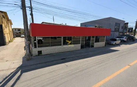 Ponto Comercial para alugar, 200m² no Aririú, Palhoça