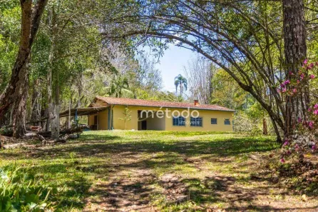Fazenda/Sítio com 1 Quarto à venda, 300m² no Chácaras Guanabara, Guararema