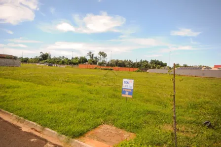 Lote/Terreno à venda, 300m² no Cognópolis, Foz do Iguaçu