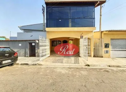 Casa com 4 Quartos à venda, 165m² no Vila Helena, Suzano