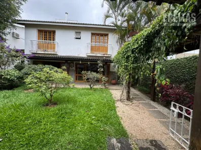 Casa de Condomínio com 3 Quartos à venda, 250m² no Alphaville, Santana de Parnaíba