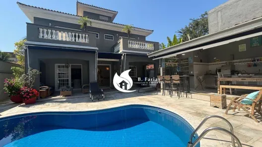 Sobrado com 4 Quartos à venda, 385m² no Bairro de Juquehy, São Sebastião