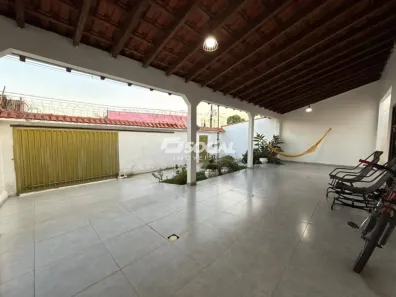 Casa com 3 Quartos à venda, 200m² no Aponiã, Porto Velho