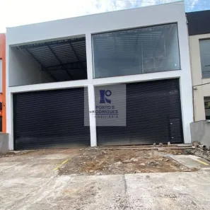 Galpão/Depósito/Armazém para alugar, 282m² no Vila Itapura, Campinas