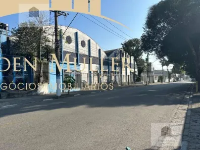 Galpão/Depósito/Armazém à venda, 2366m² no Conceição, Diadema