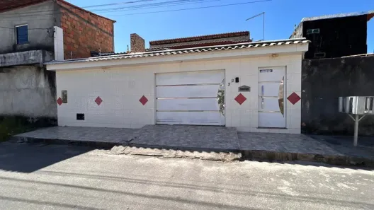 Casa com 2 Quartos à venda, 200m² no Parque das Palmeiras, Camaçari