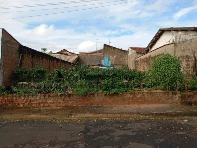 Lote/Terreno à venda, 250m² no Parque Residencial Vale do Sol, Araraquara
