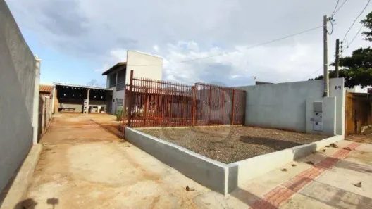 Casa com 3 Quartos à venda, 136m² no Jardim Tókio, Londrina