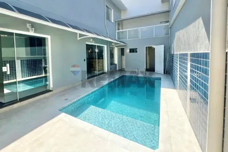 Casa com 3 Quartos para alugar, 314m² no Dois Córregos, Piracicaba