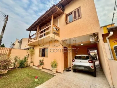 Sobrado com 3 Quartos à venda, 230m² no Igara, Canoas