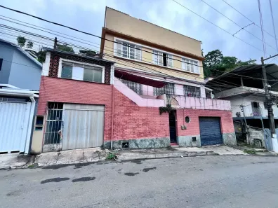 Casa com 3 Quartos à venda, 70m² no Quissama, Petrópolis