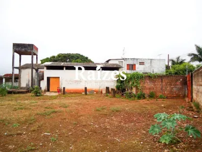 Galpão/Depósito/Armazém com 2 Quartos à venda, 1300m² no Miranda, Araguari