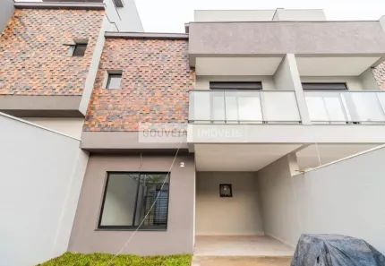 Sobrado com 3 Quartos à venda, 132m² no Uberaba, Curitiba