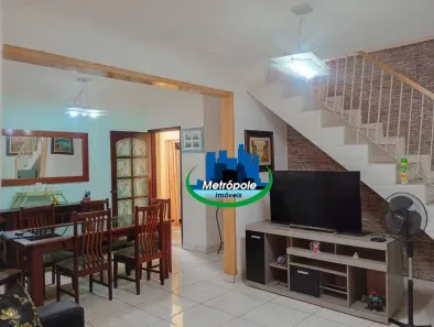 Sobrado com 3 Quartos à venda, 138m² no Jardim Vila Galvão, Guarulhos