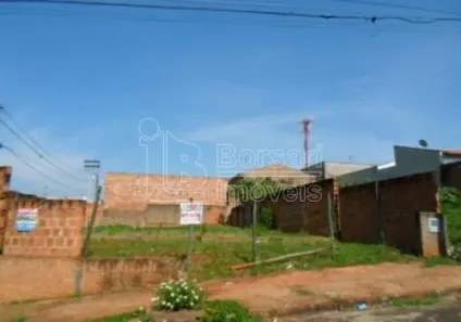 Lote/Terreno à venda, 300m² no Parque Gramado (Vila Xavier), Araraquara