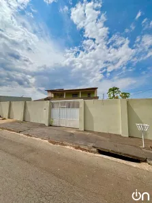 Casa com 4 Quartos à venda, 390m² no Morada do Ouro, Cuiabá