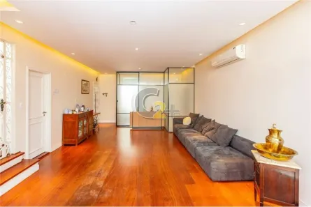 Casa com 4 Quartos à venda, 390m² no Vila Ipojuca, São Paulo