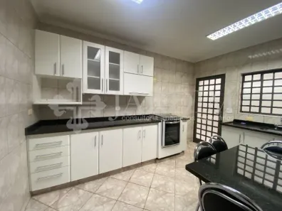 Casa com 3 Quartos à venda, 150m² no Água Branca, Piracicaba