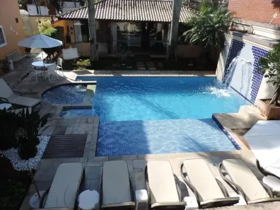 Imóvel Comercial com 30 Quartos à venda, 1000m² no Enseada, Guarujá