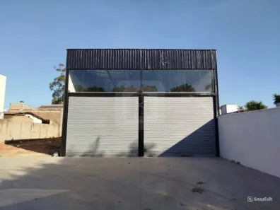 Galpão/Depósito/Armazém para alugar, 320m² no Jardim Europa, Uberlândia