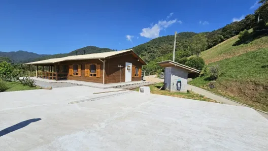 Fazenda/Sítio com 3 Quartos à venda, 281m² no , Águas Mornas