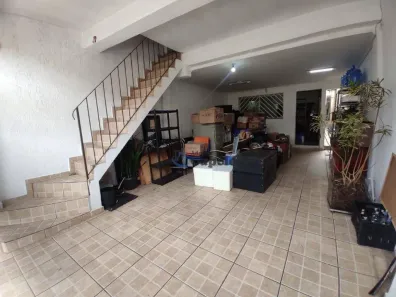 Sobrado com 5 Quartos à venda, 268m² no Vila Carbone, São Paulo