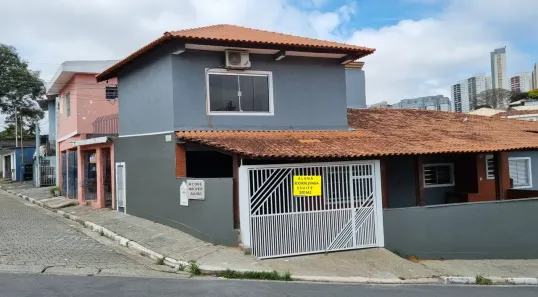 Sobrado com 3 Quartos para alugar, 200m² no Vila Moreira, Guarulhos