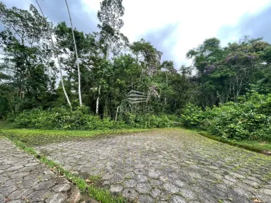 Lote/Terreno à venda, 809m² no Centro, Caraguatatuba