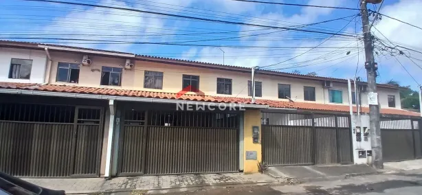 Casa com 3 Quartos à venda, 2126m² no Centro, Lauro de Freitas