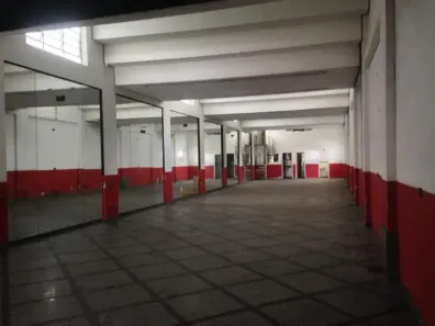 Galpão/Depósito/Armazém com 2 Quartos para alugar, 344m² no Cerqueira César, São Paulo