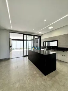 Casa de Condomínio com 3 Quartos à venda, 174m² no Jardins Nápoles, Senador Canedo