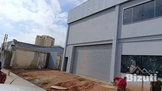 Galpão/Depósito/Armazém para alugar, 1100m² no Vila Garcia, Jundiaí