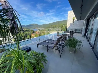 Casa de Condomínio com 3 Quartos à venda, 195m² no Lagoa da Conceição, Florianópolis