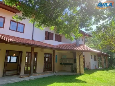 Casa com 3 Quartos para alugar, 328m² no Rio Tavares, Florianópolis