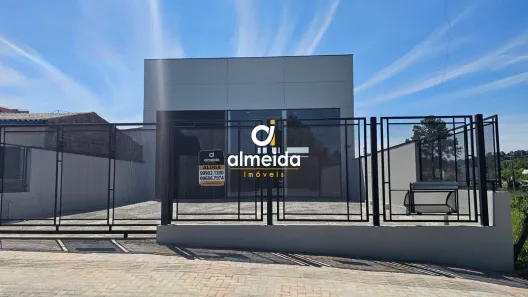 Galpão/Depósito/Armazém com 1 Quarto para alugar, 272m² no Tomazetti, Santa Maria