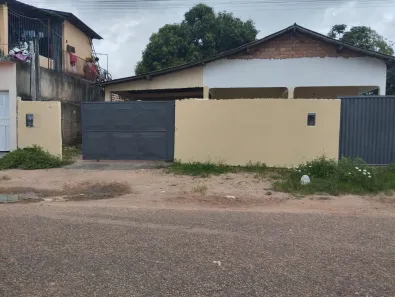Casa com 3 Quartos à venda, 200m² no Jardim Caranã, Boa Vista