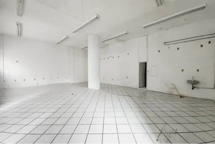 Ponto Comercial à venda, 80m² no Independência, Porto Alegre