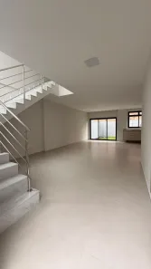 Casa com 3 Quartos à venda, 160m² no Manguinhos, Serra